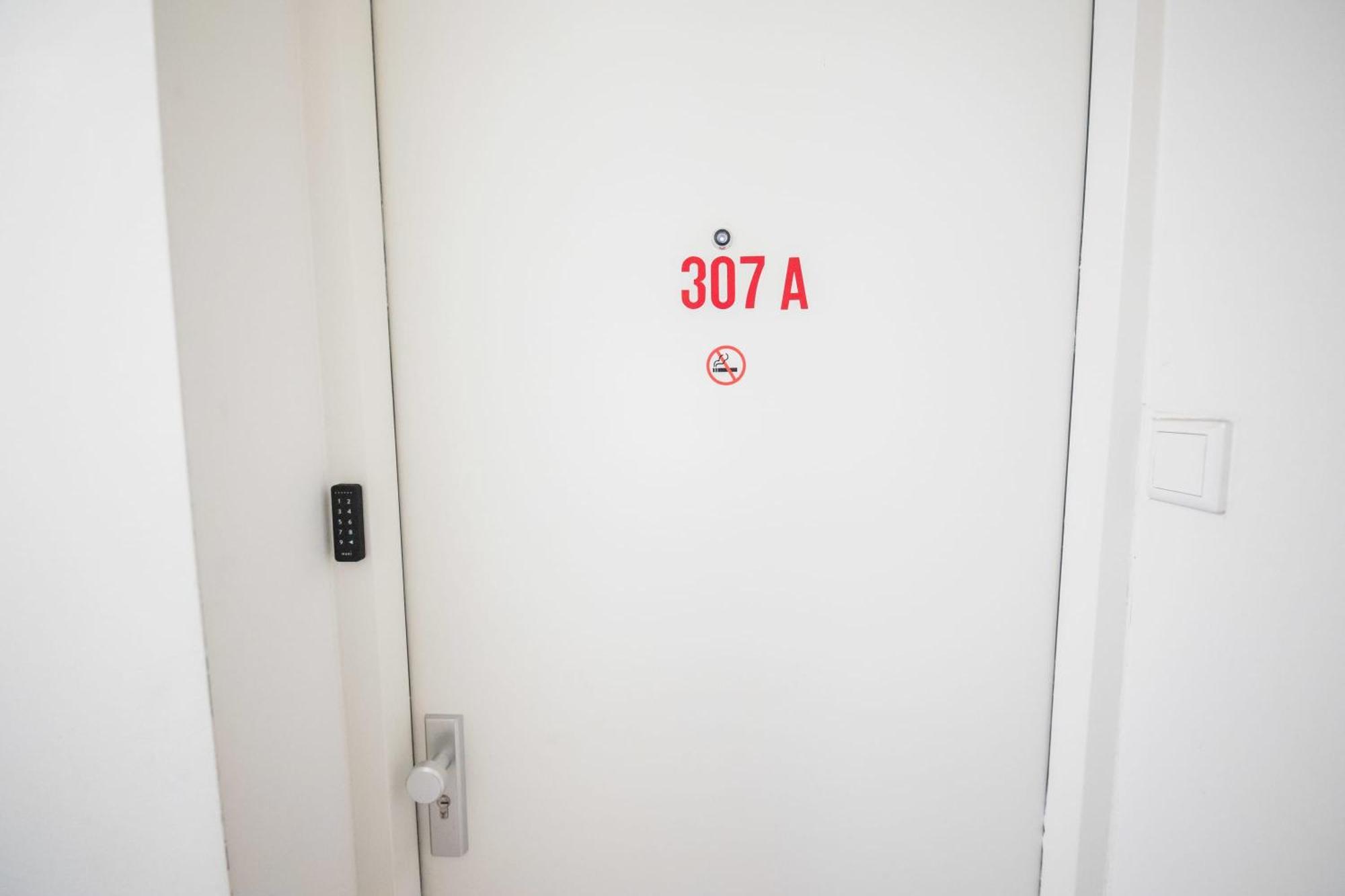 Amazing 50M2 Two-Bedroom Apartment - Ts307A アイントホーフェン エクステリア 写真